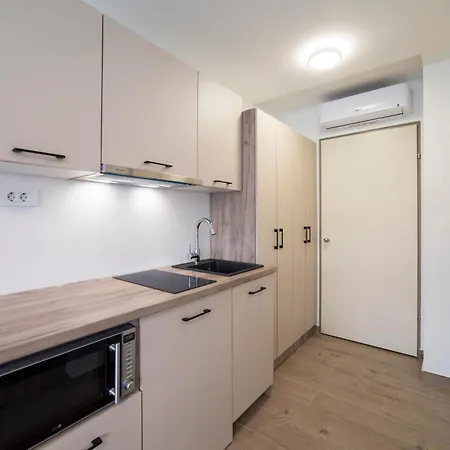 Apartments Pamer, 4Th Floor, No Elevator Zagreb Exterior foto