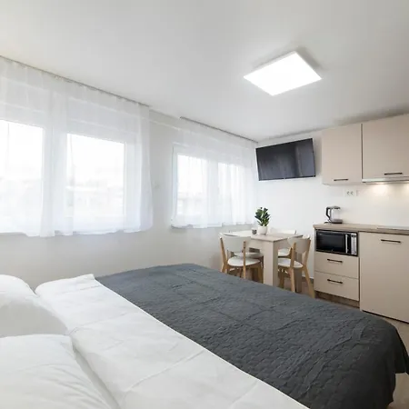 Apartments Pamer, 4Th Floor, No Elevator Zagreb Exterior foto