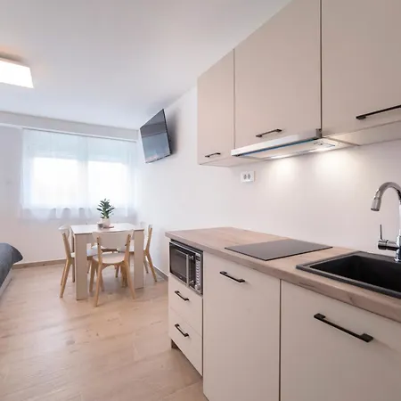 Apartments Pamer, 4Th Floor, No Elevator Zagreb Exterior foto