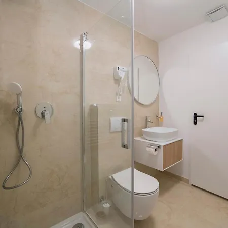 Apartments Pamer, 4Th Floor, No Elevator Zagreb Exterior foto